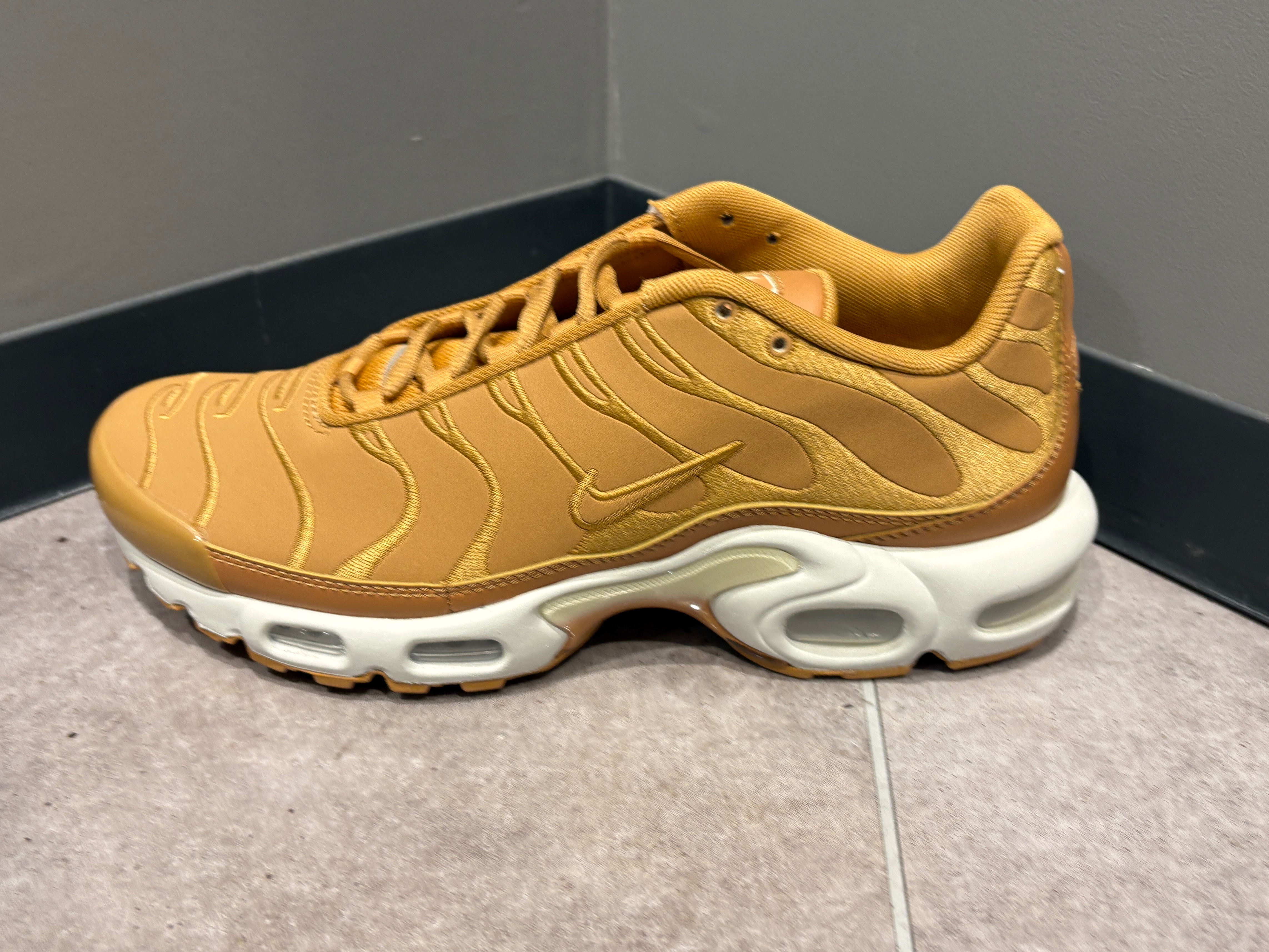 【18％OFF】 | PLUS AIRMAX ABCマートグランドステージ アミュプラザ鹿児島 | 靴
