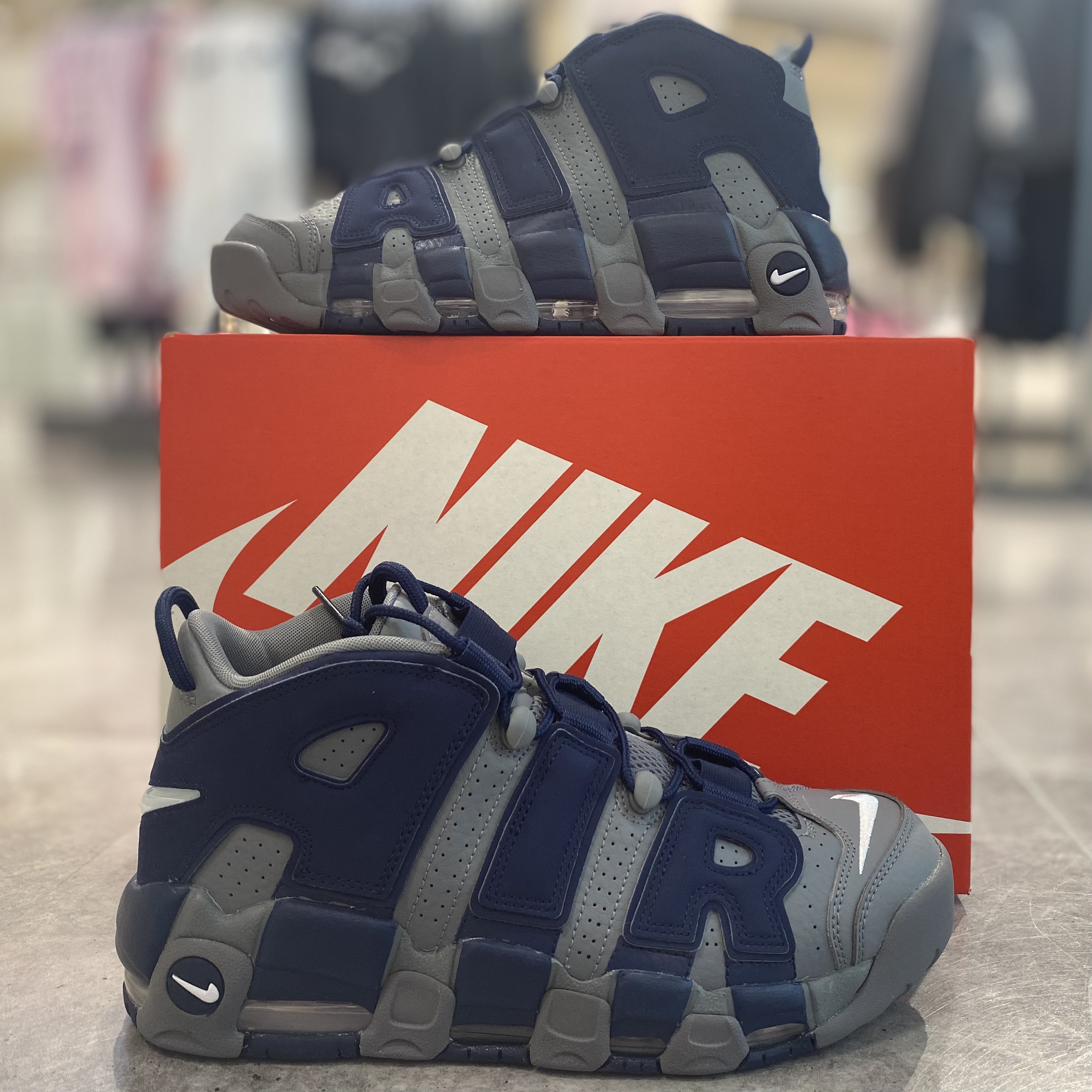 Amazon | [ナイキ] エア モアアップテンポ AIR MORE UPTEMPO 96