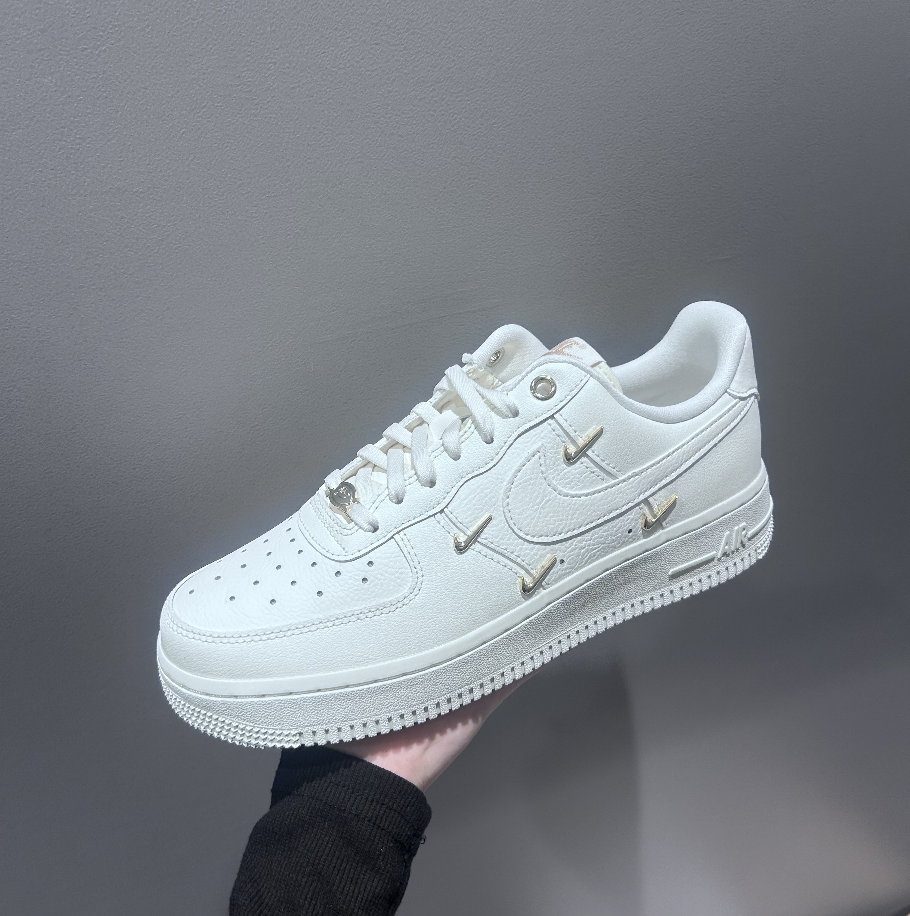 AIR FORCE 🤎🤍✨✨✨ | ABCマートグランドステージ | アミュ