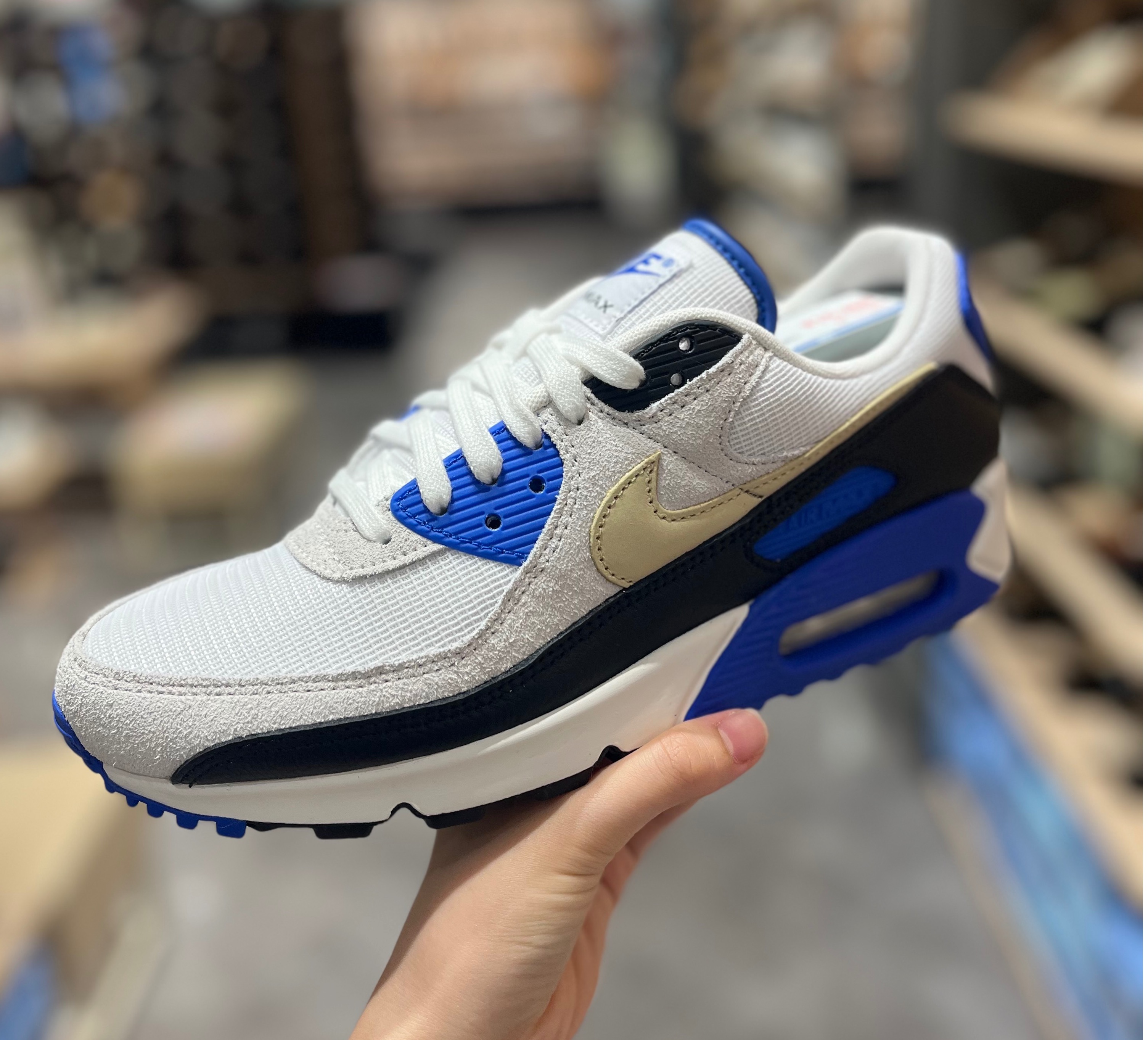 店内商品がすべてレジにて半額！！ NIKE AW新作🦋💙 | ABCマートグランドステージ | アミュプラザ鹿児島 サッカーボール